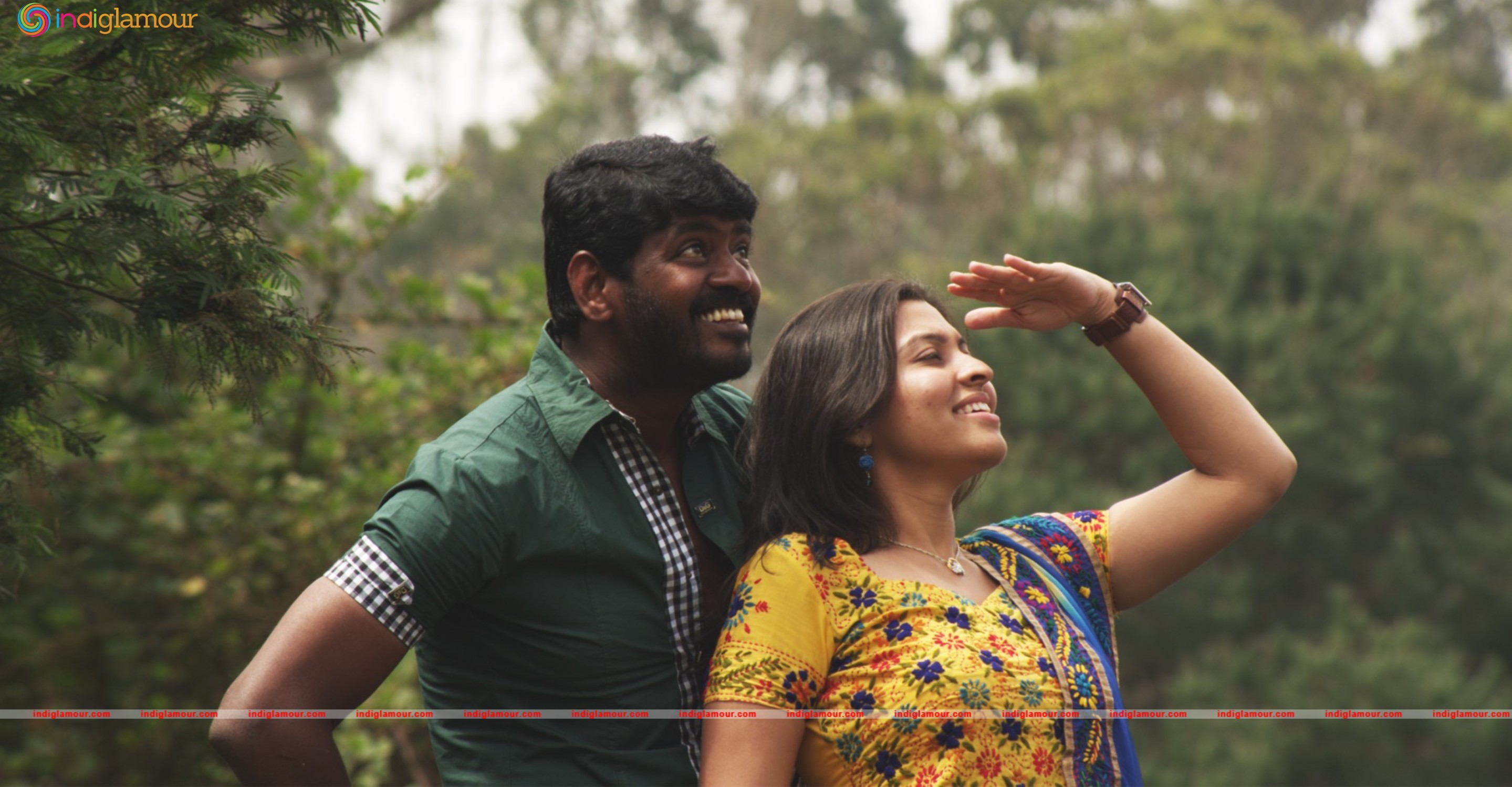 Saalaiyoram Movie hd photo