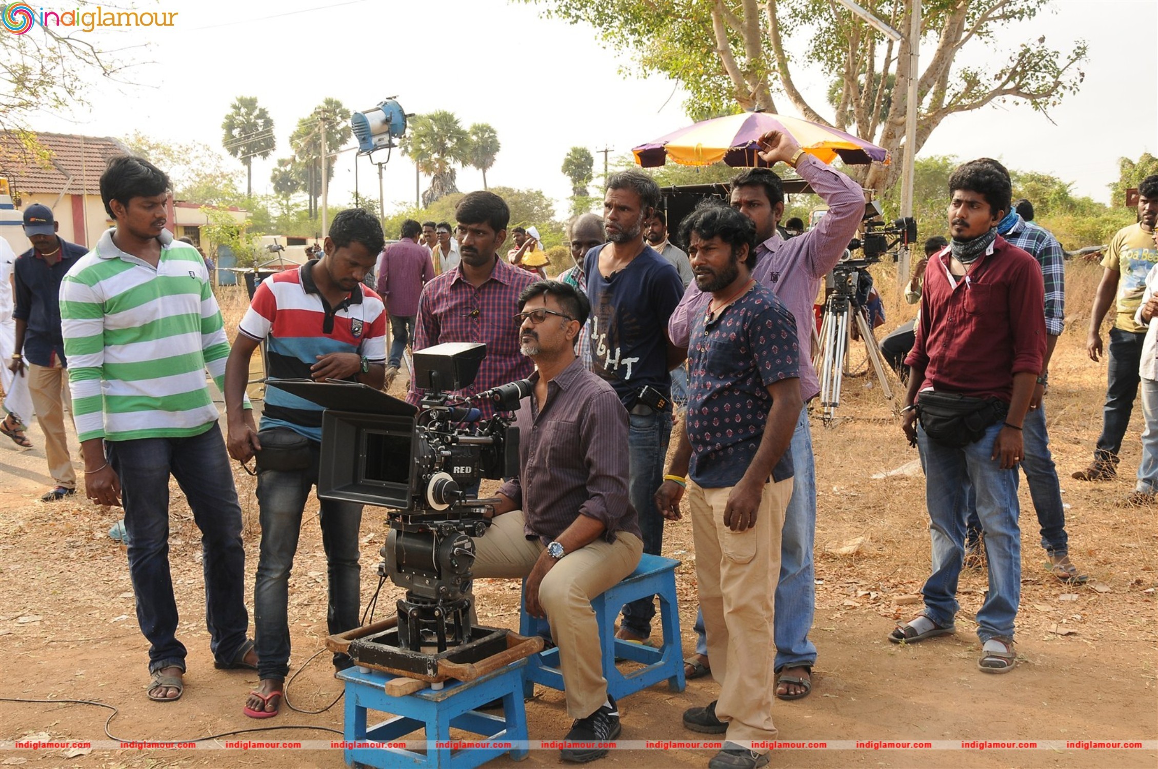 Unnodu Ka Movie Working Stills Movie hd photo
