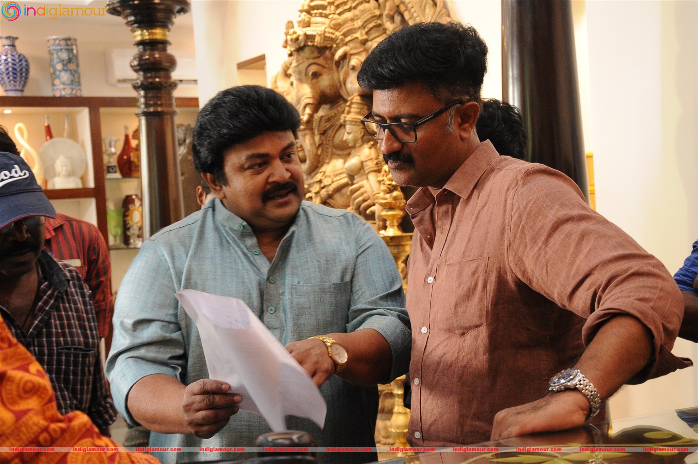 Unnodu Ka Movie Working Stills Movie hd photo