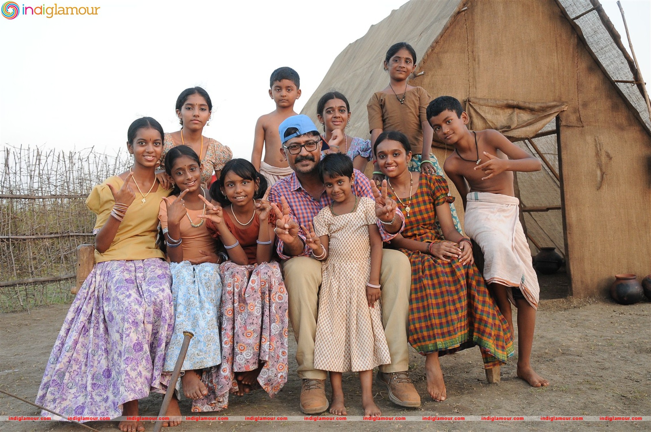 Unnodu Ka Movie Working Stills Movie hd photo