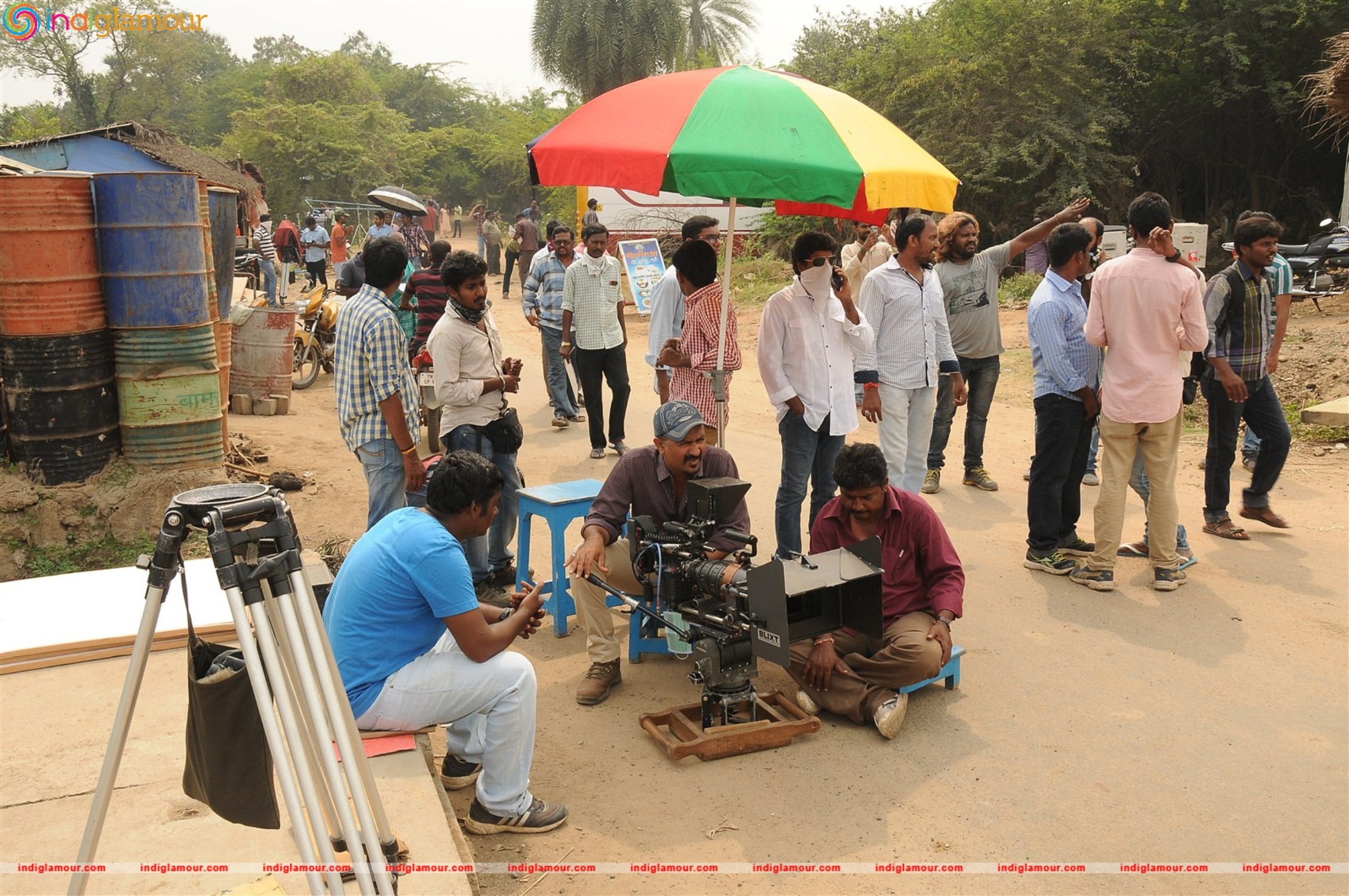 Unnodu Ka Movie Working Stills Movie hd photo
