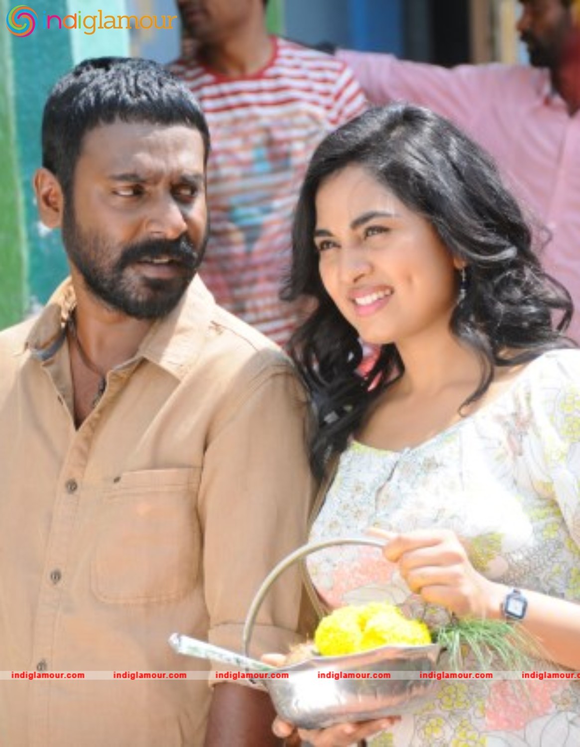 Acchamindri Movie hd photo