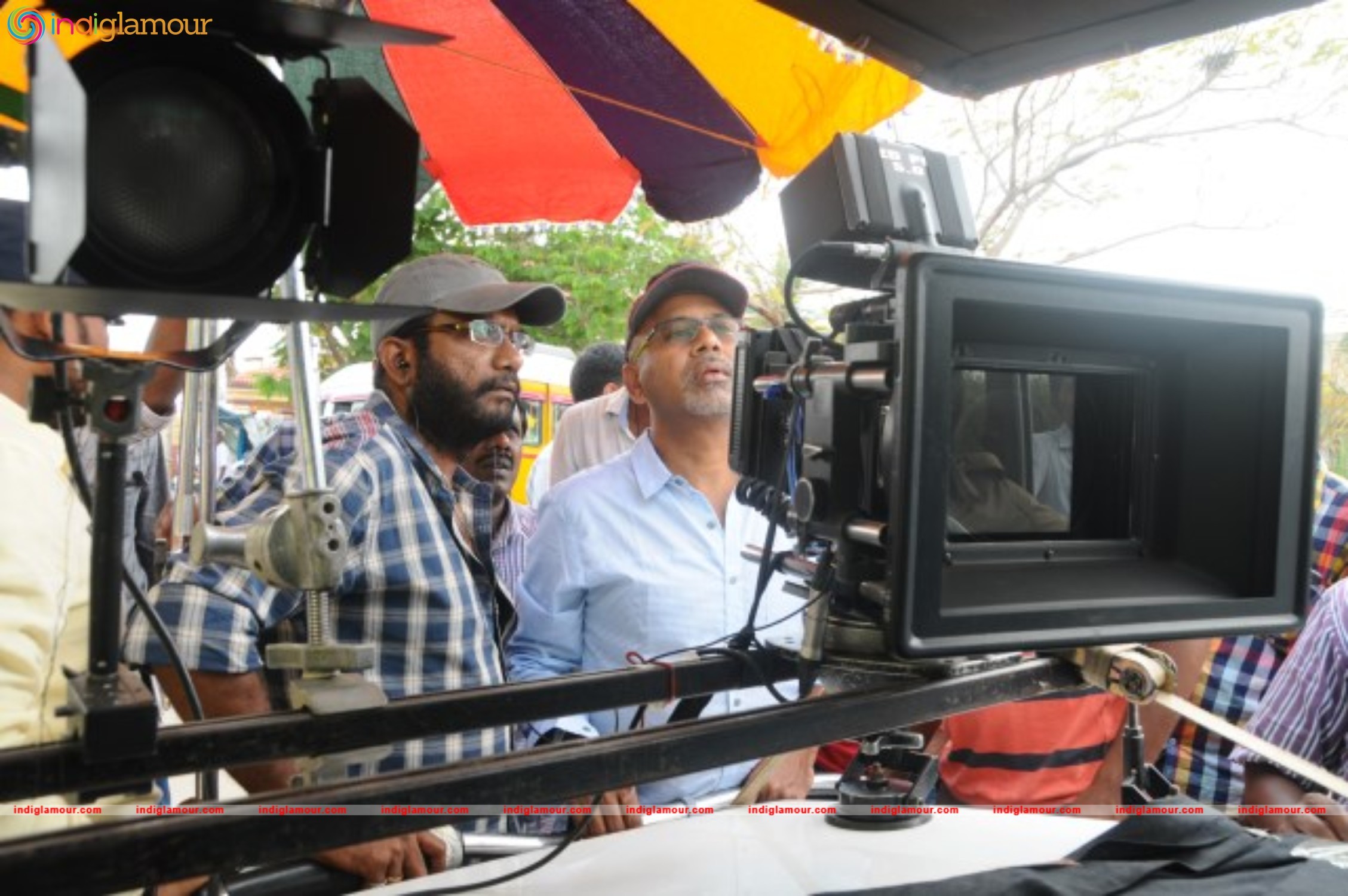 Acchamindri Movie hd photo