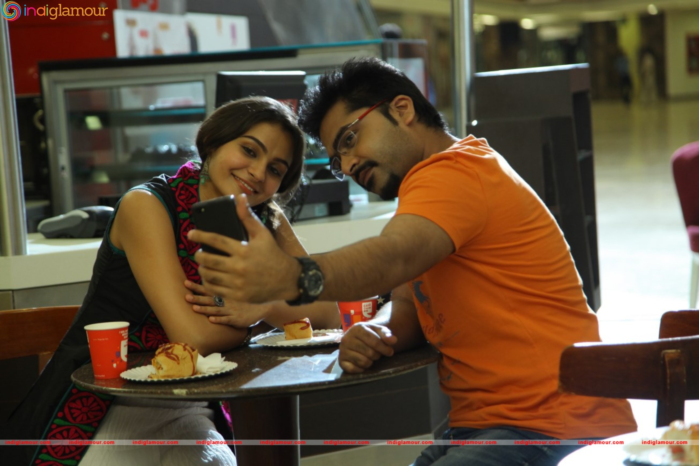 Idhu Namma Aalu Movie hd photo