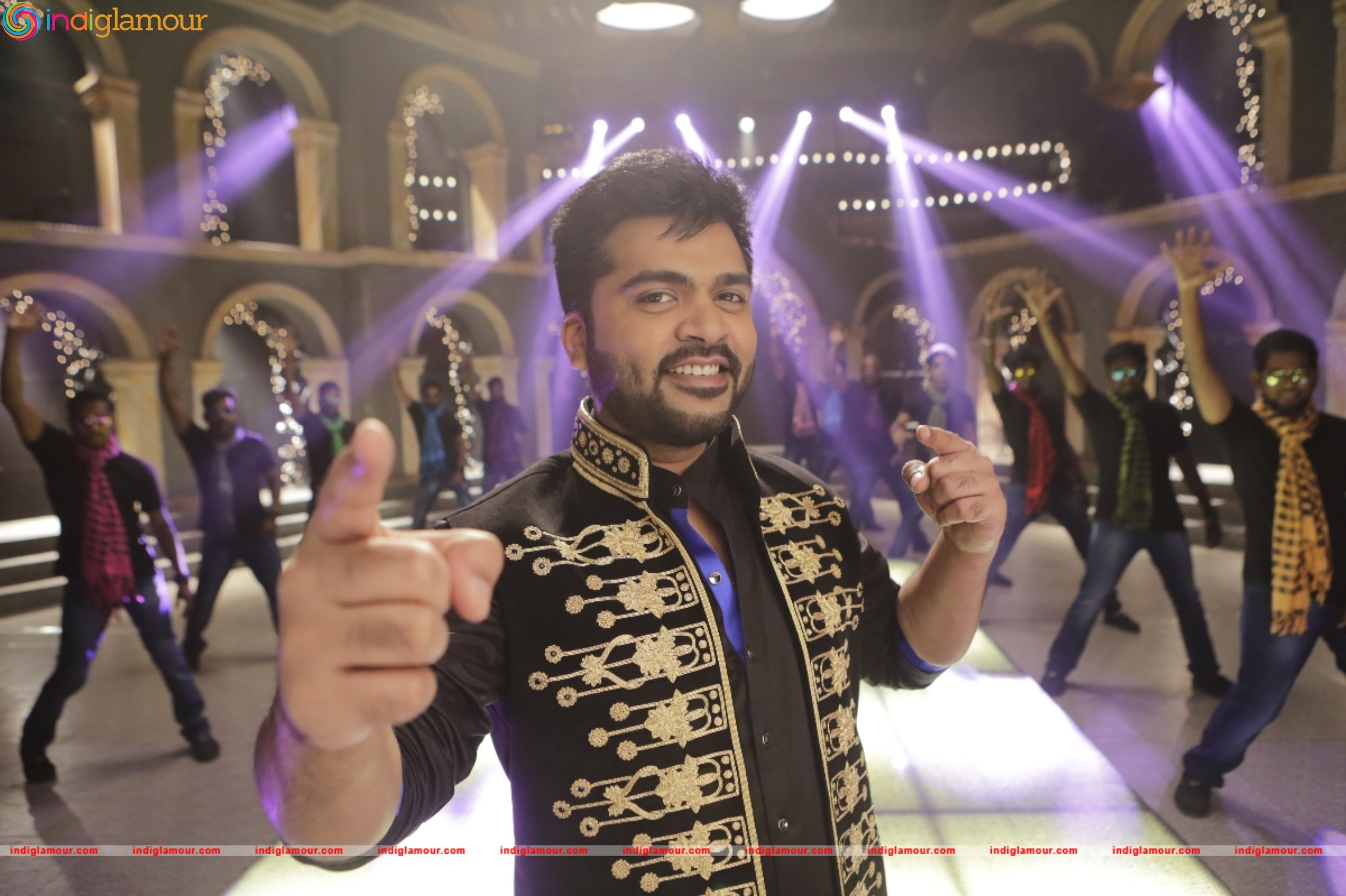 Idhu Namma Aalu Movie hd photo