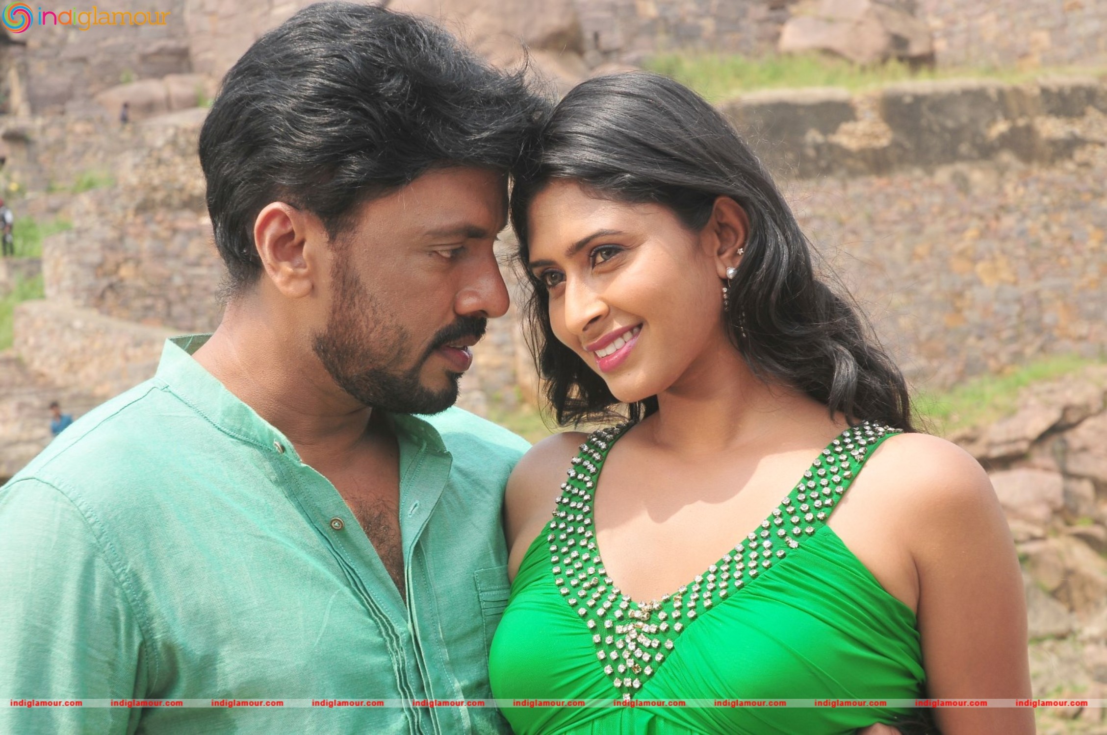 Kathal Agathi Movie hd photo