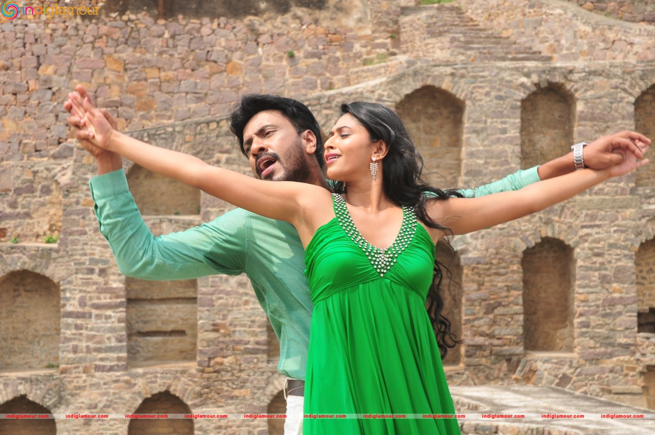Kathal Agathi Movie hd photo