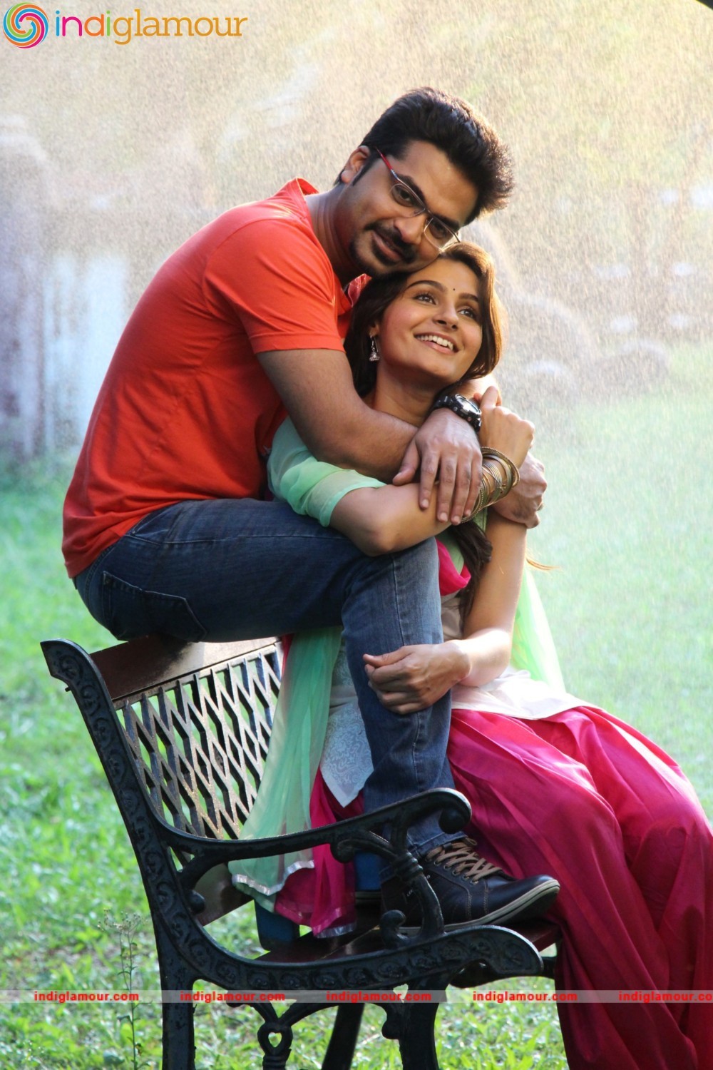 Idhu Namma Aalu Movie hd photo