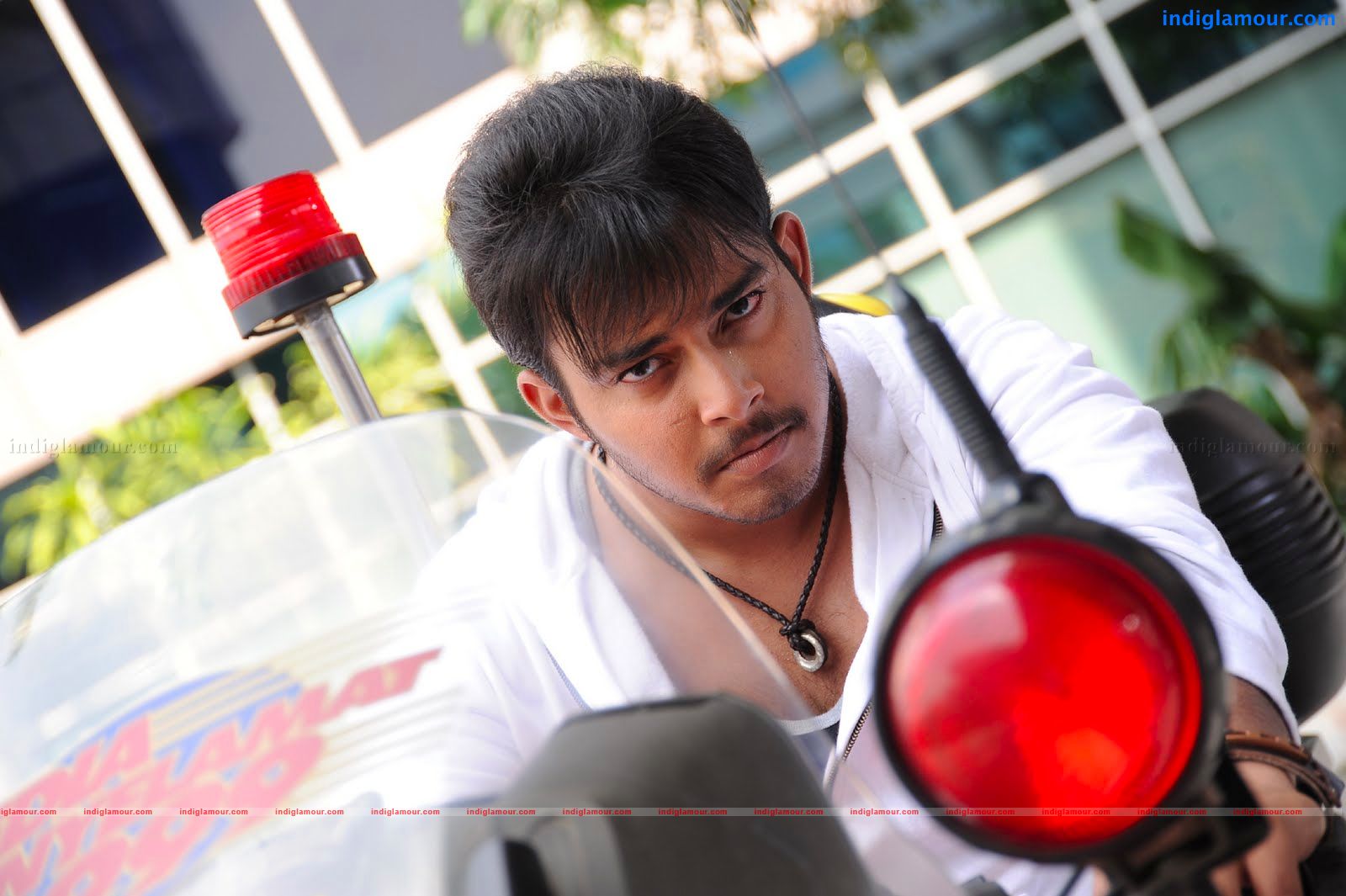 Tanish Actor hd photo
