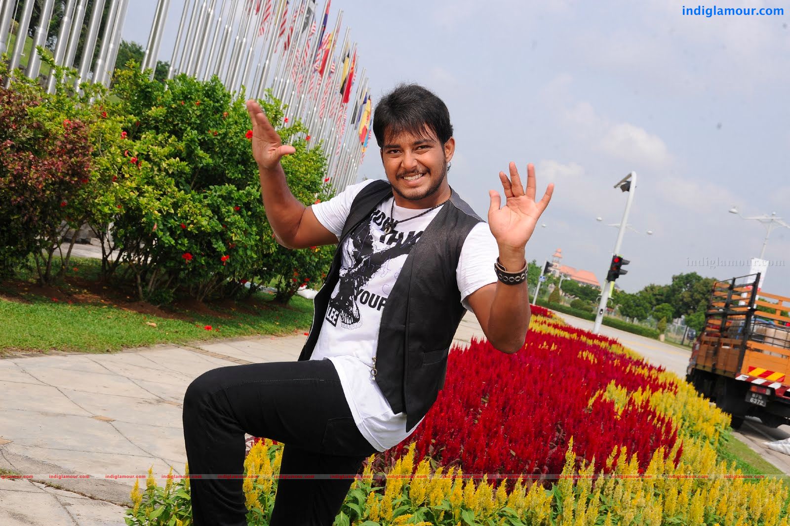 Tanish Actor hd photo