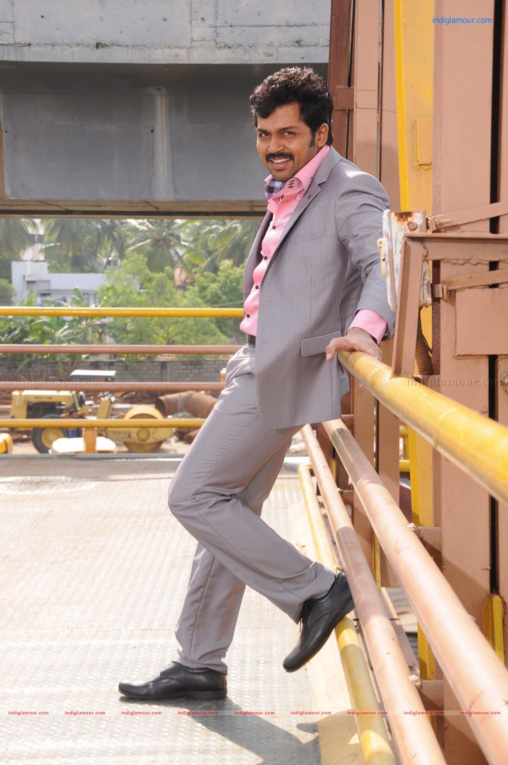 Karthi Actor hd photo