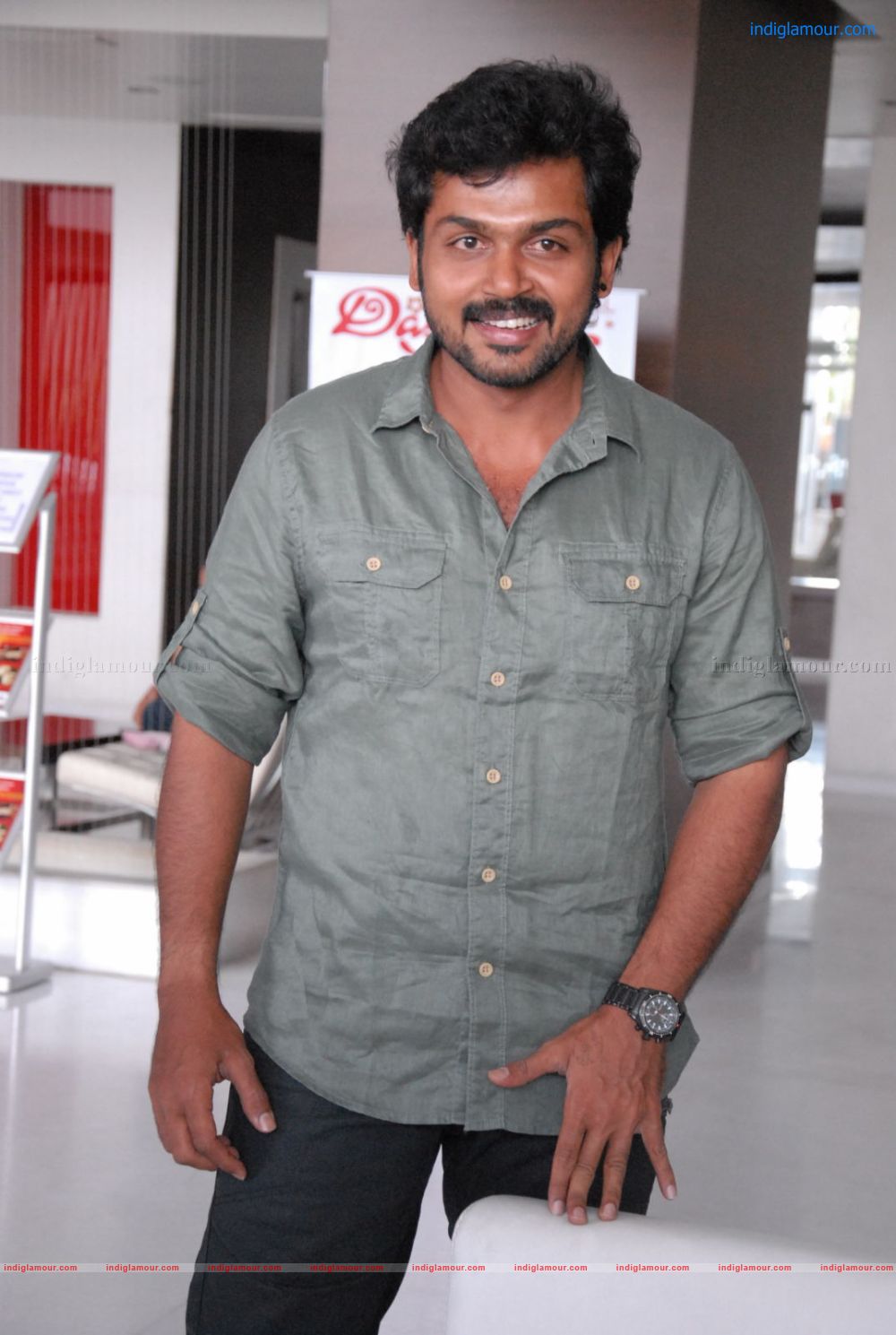 Karthi Actor hd photo