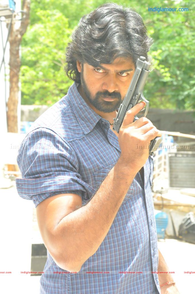 Naveen Chandra Actor hd photo