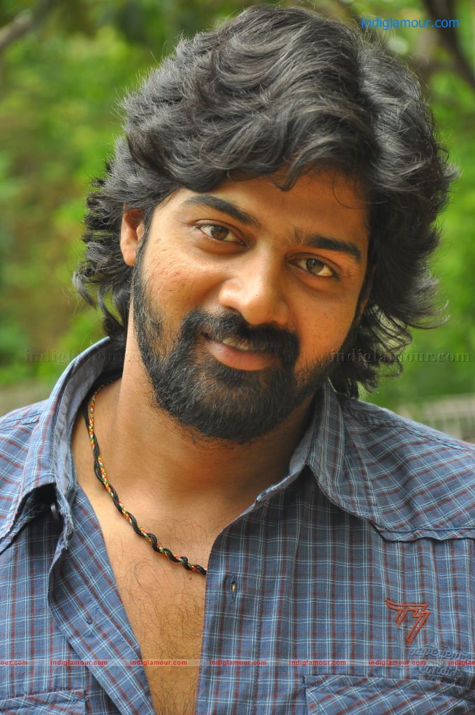 Naveen Chandra Actor hd photo