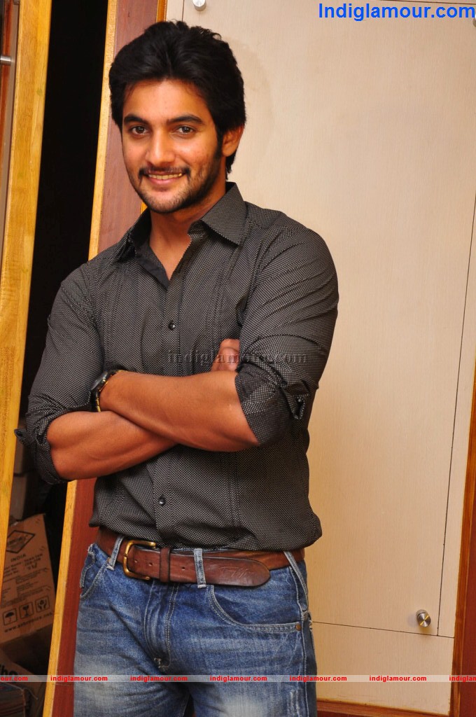 Aadi Actor hd photo