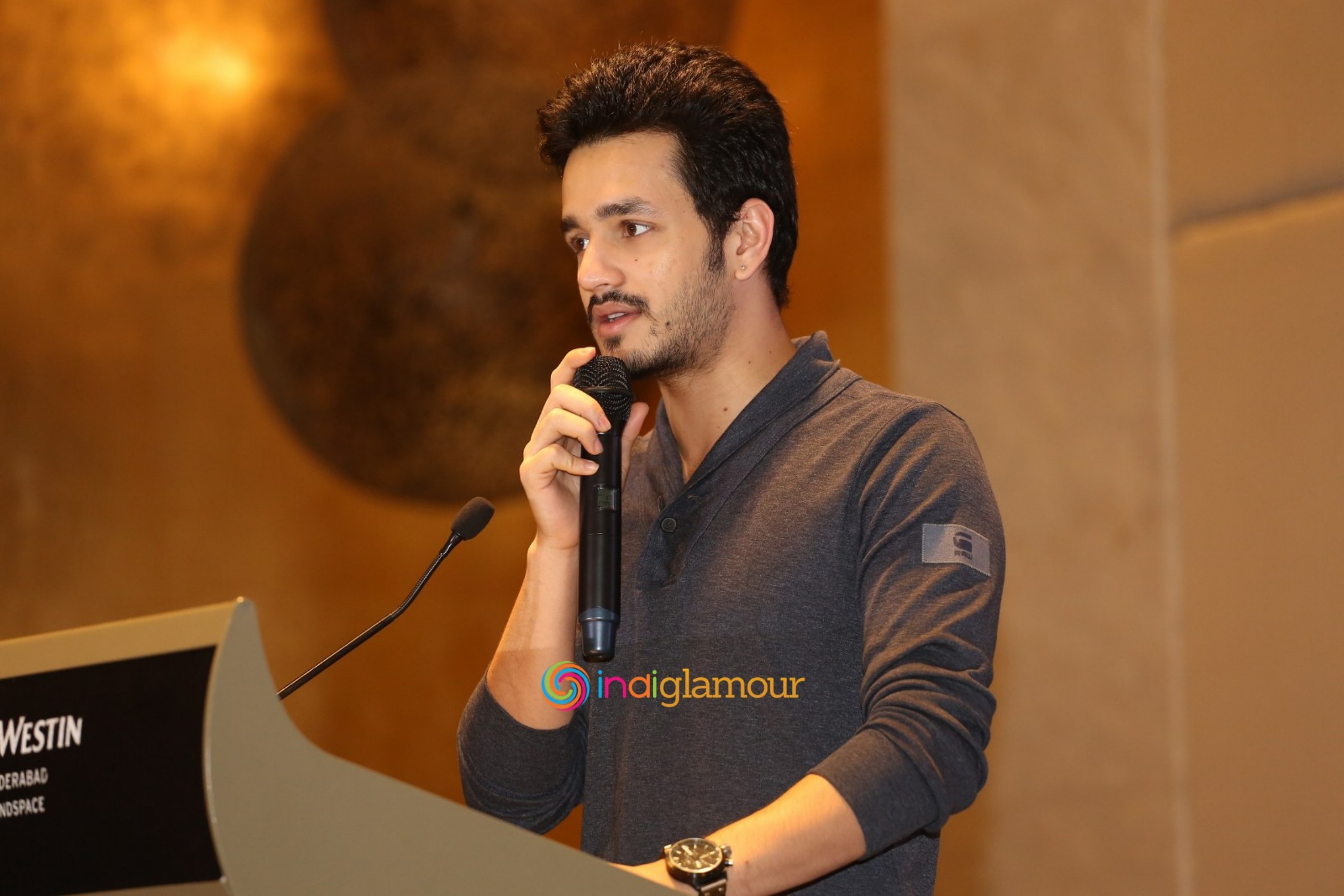Akhil Akkineni Actor hd photo