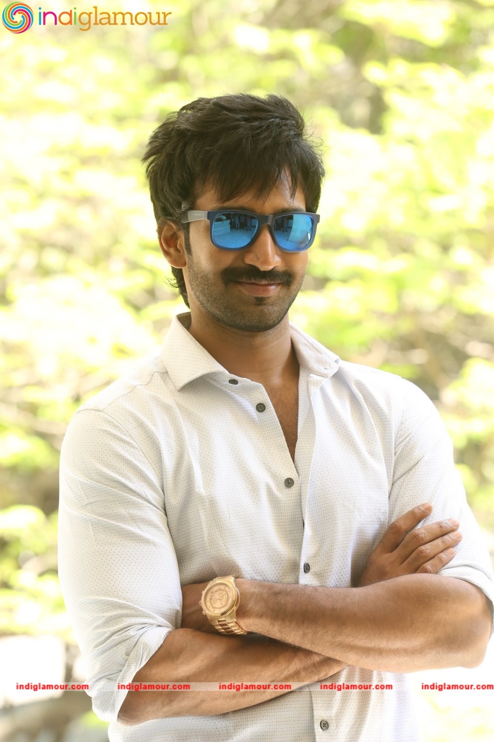 Aadhi Actor hd photo