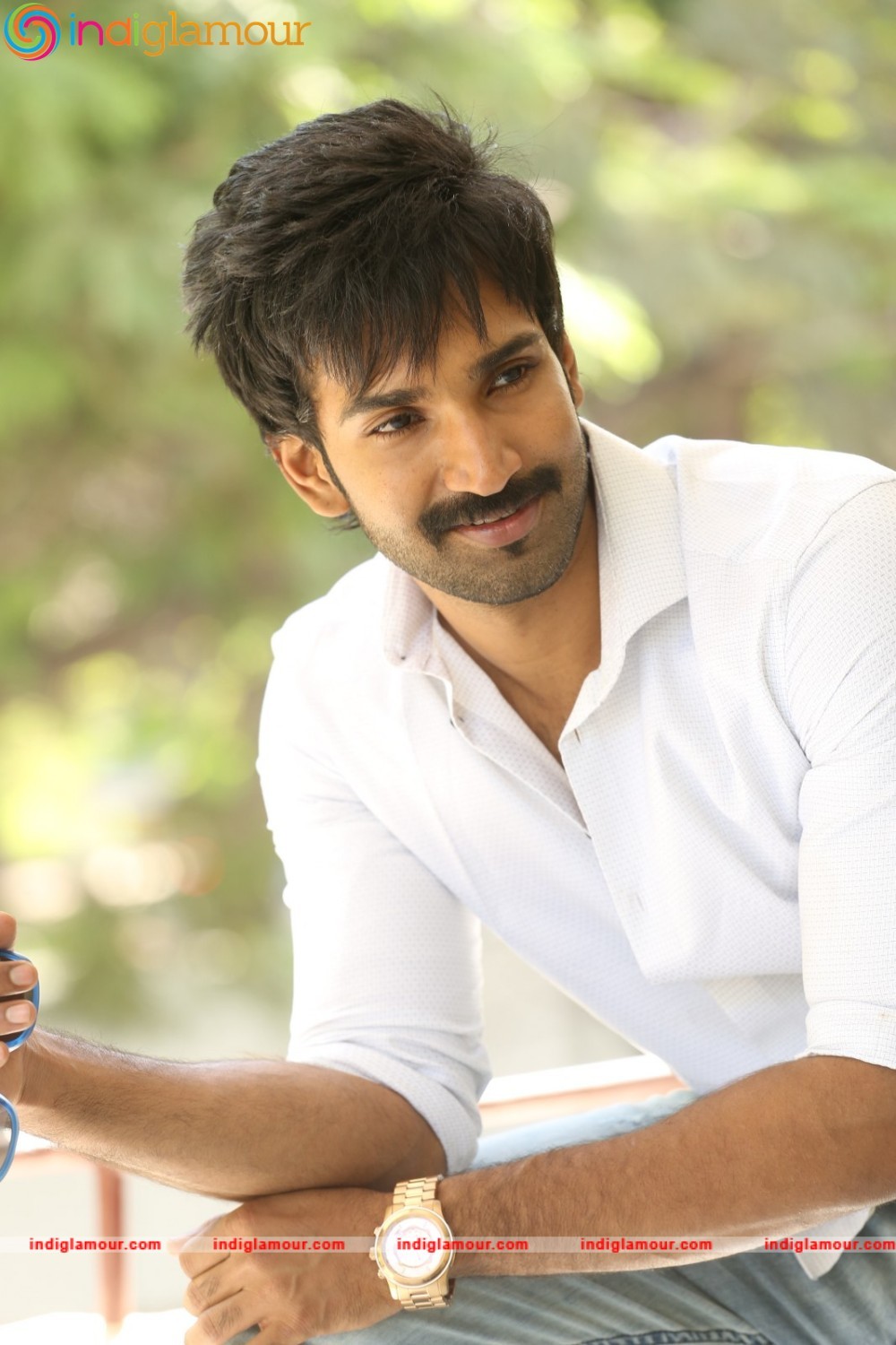 Aadhi Actor hd photo