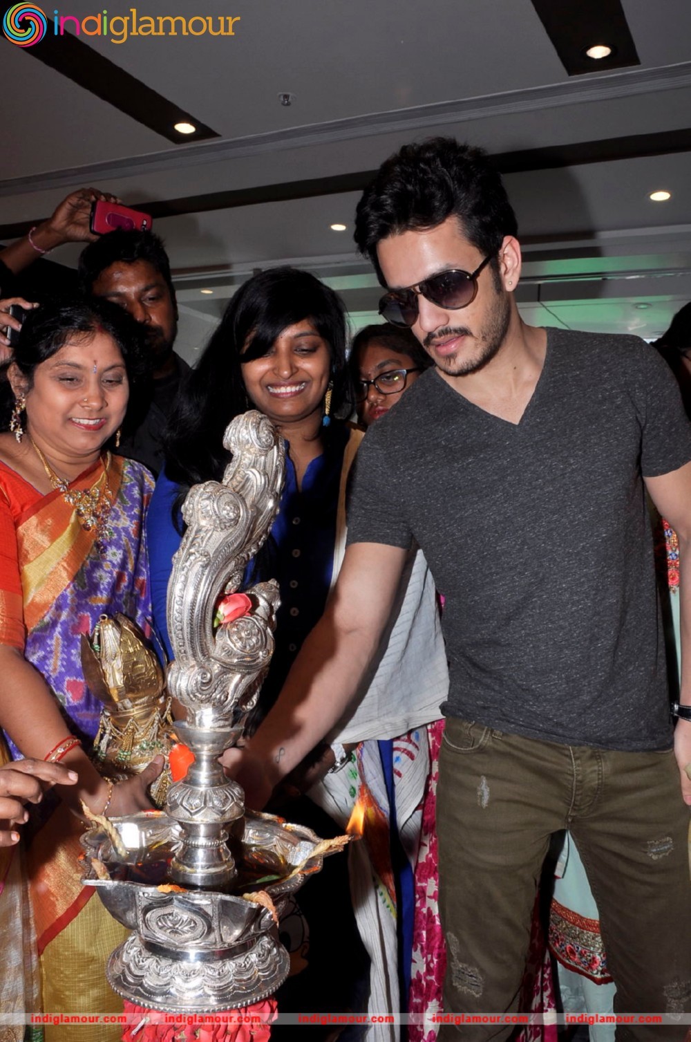 Akhil Akkineni Actor hd photo