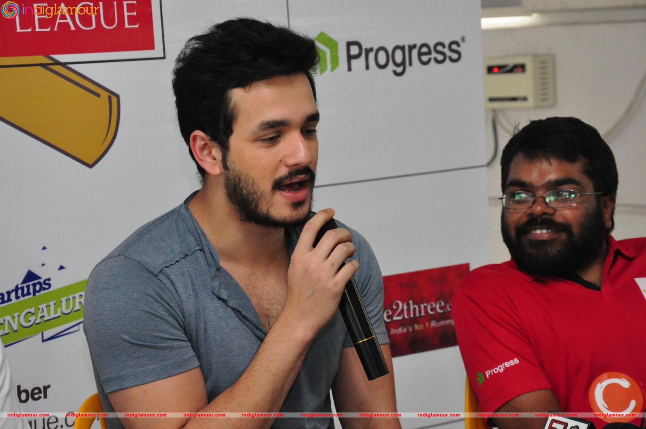 Akhil Akkineni Actor hd photo