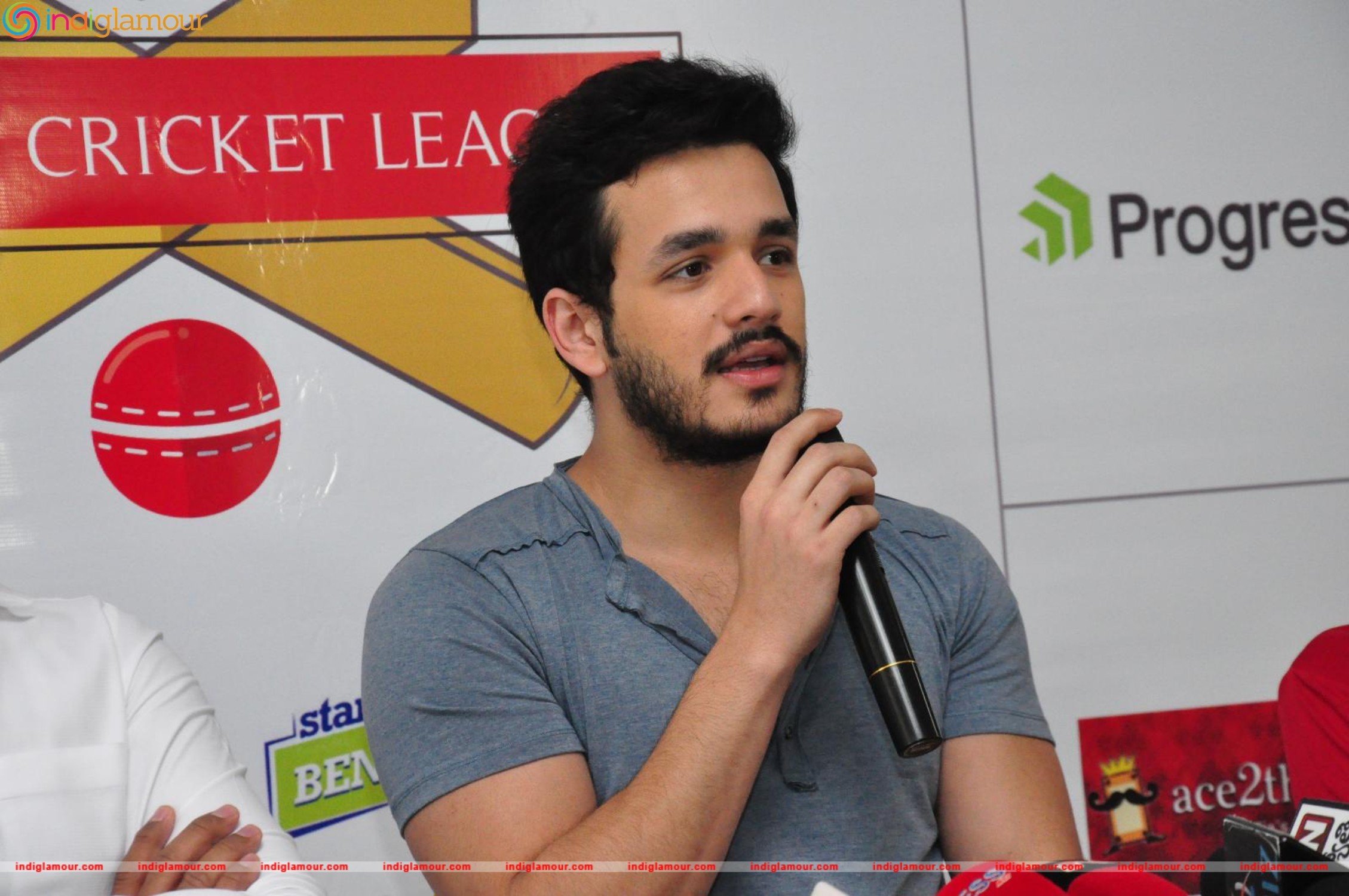 Akhil Akkineni Actor hd photo