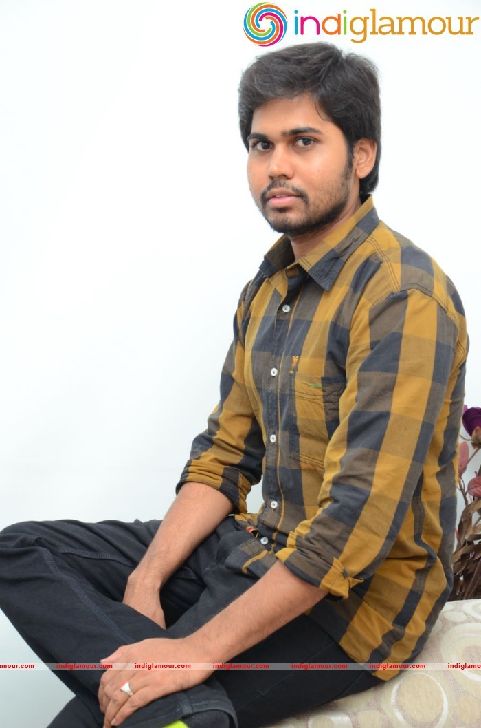 Parvatheesam Actor Photos Actor hd photo