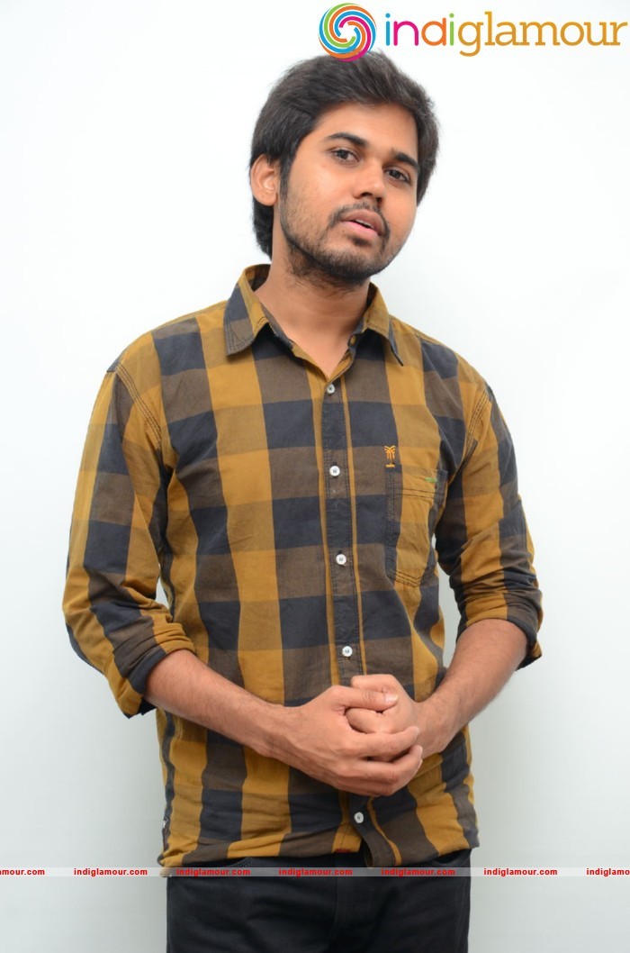 Parvatheesam Actor Photos Actor hd photo