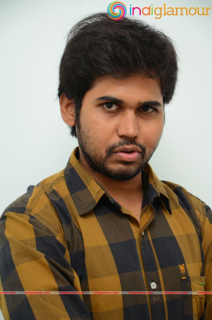 Parvatheesam Actor Photos Actor hd photo