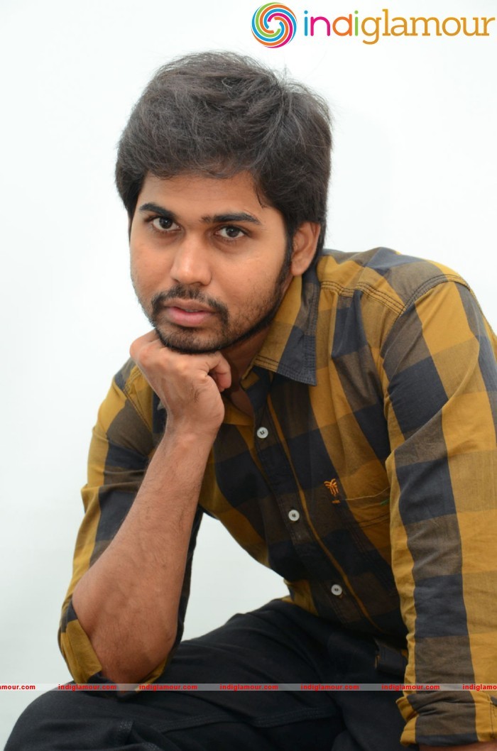 Parvatheesam Actor Photos Actor hd photo