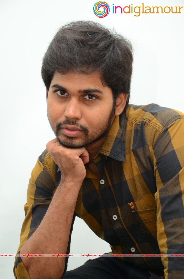 Parvatheesam Actor Photos Actor hd photo