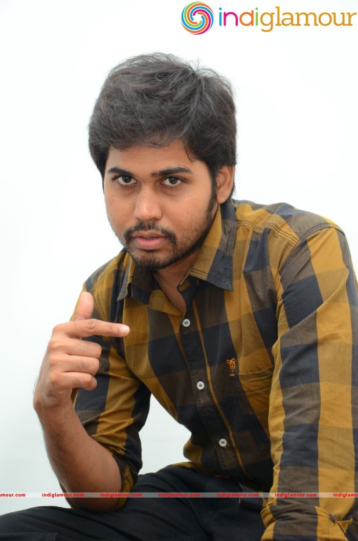 Parvatheesam Actor Photos Actor hd photo