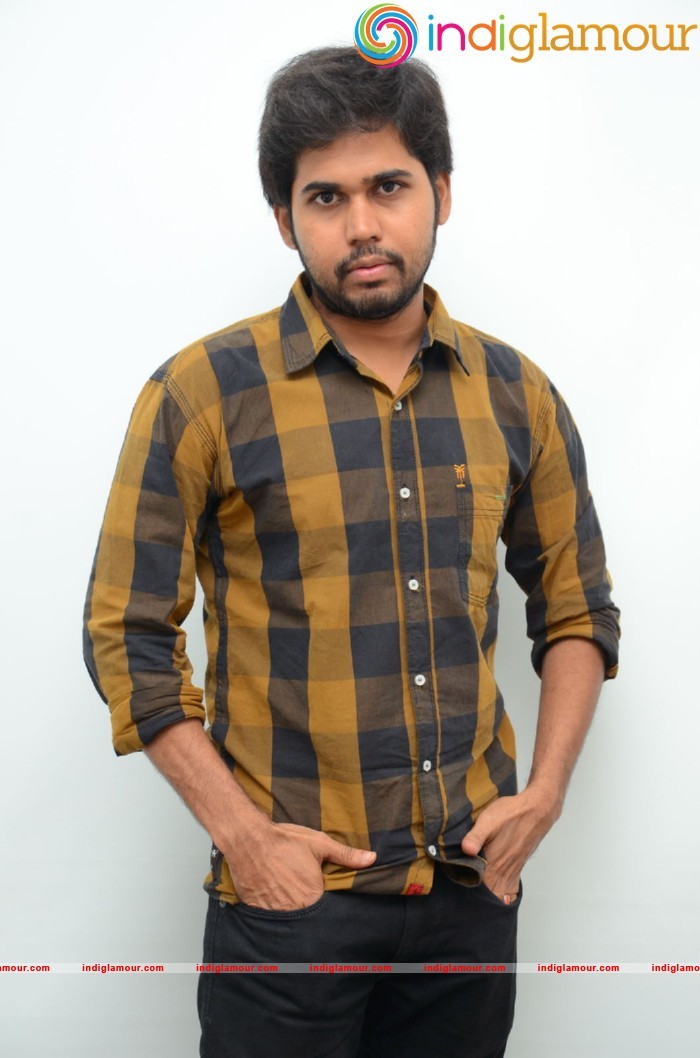 Parvatheesam Actor Photos Actor hd photo