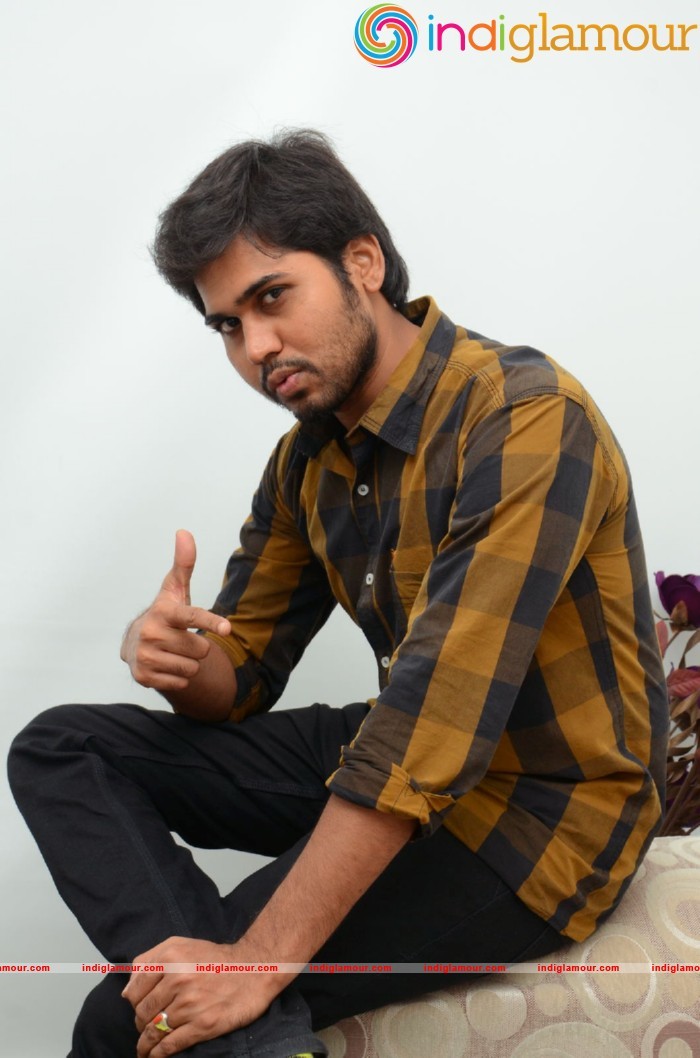 Parvatheesam Actor Photos Actor hd photo