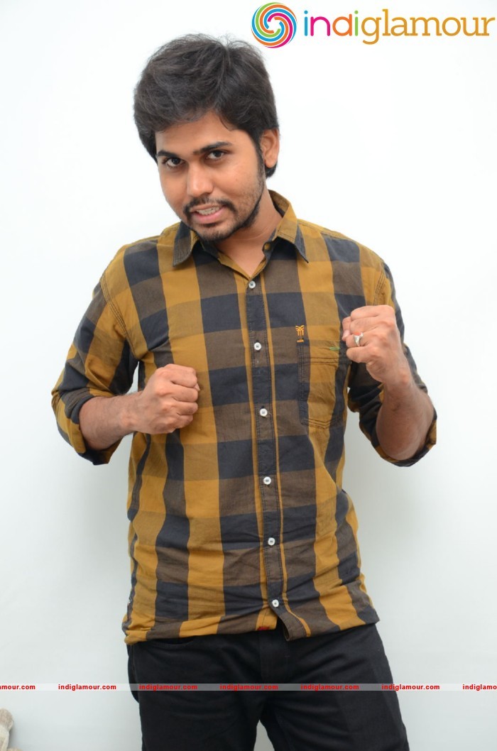 Parvatheesam Actor Photos Actor hd photo