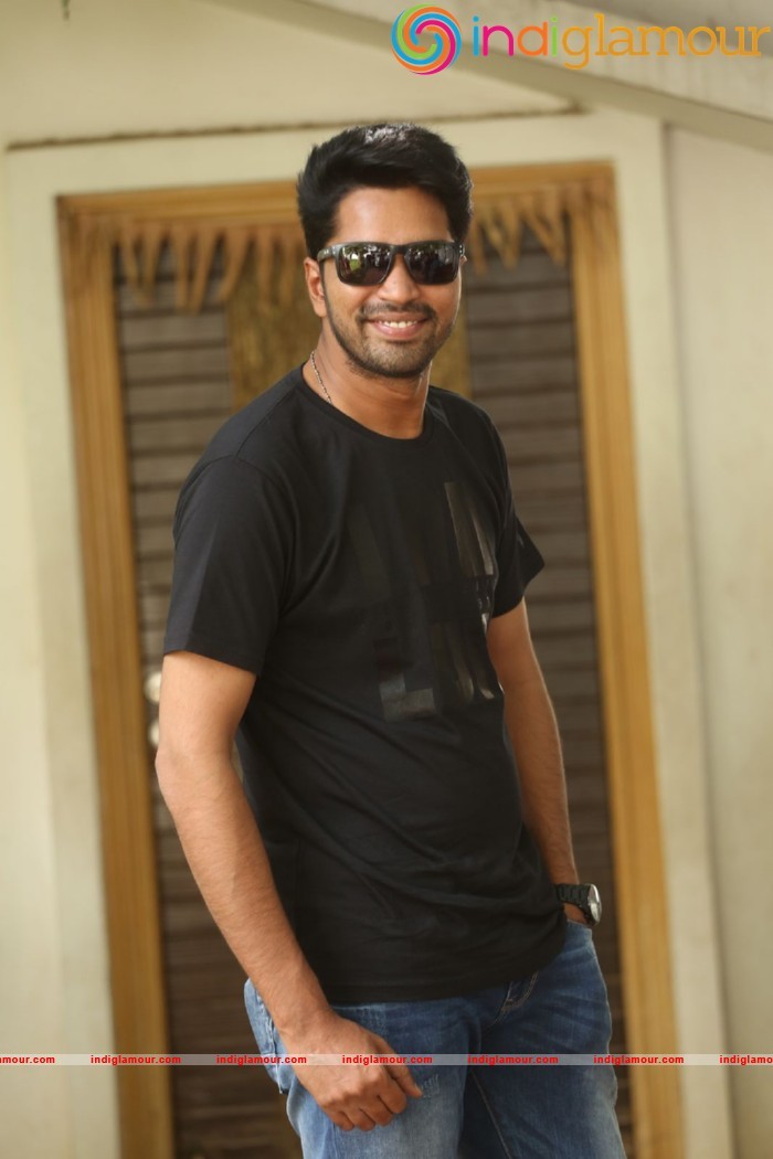 Allari Naresh Interview Photos Actor hd photo