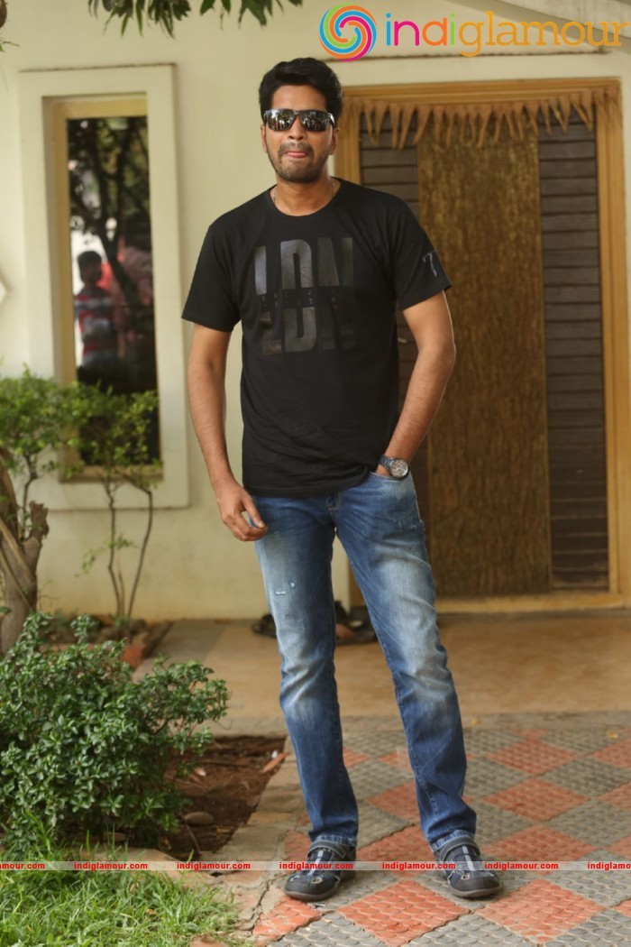 Allari Naresh Interview Photos Actor hd photo