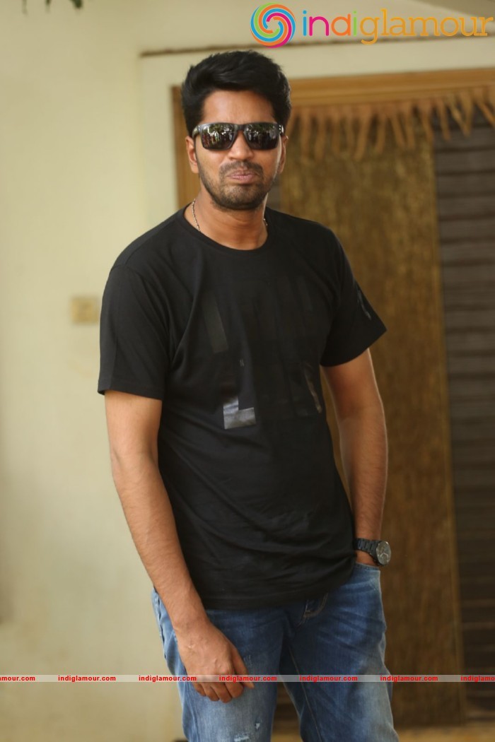 Allari Naresh Interview Photos Actor hd photo