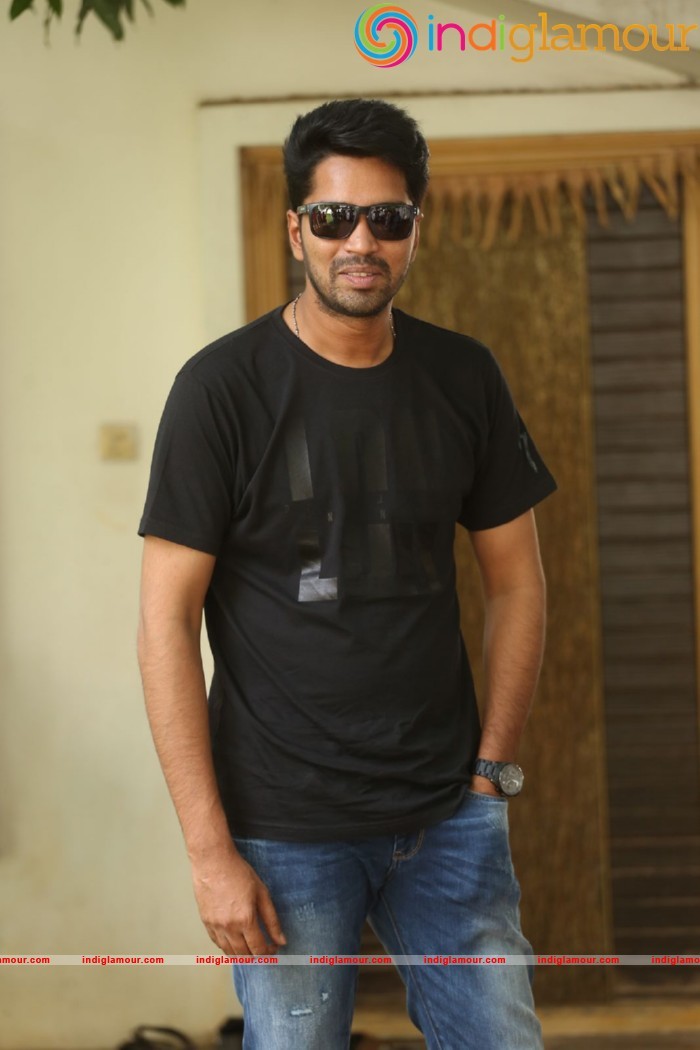 Allari Naresh Interview Photos Actor hd photo
