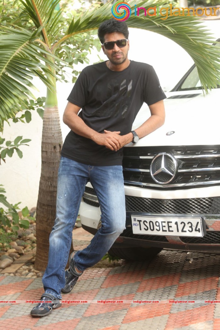 Allari Naresh Interview Photos Actor hd photo