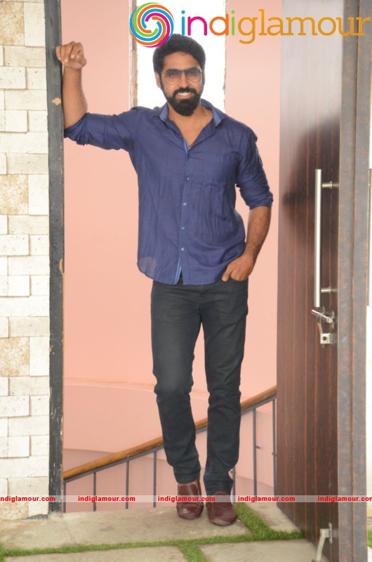 Ashish Gandhi Interview stills Actor hd photo
