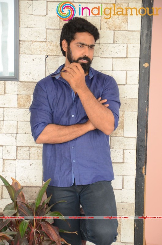 Ashish Gandhi Actor hd photo