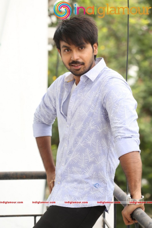 Hero Maanas Photos Actor hd photo