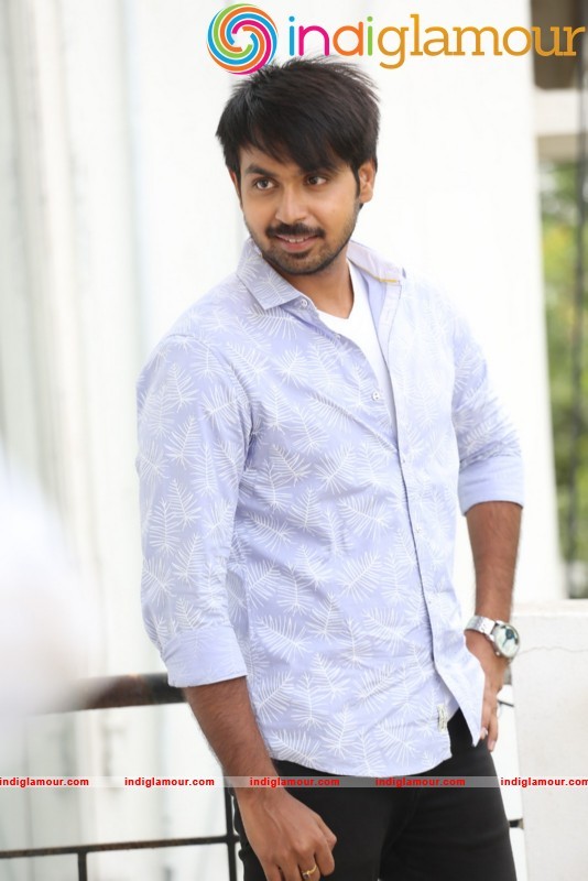Hero Maanas Photos Actor hd photo