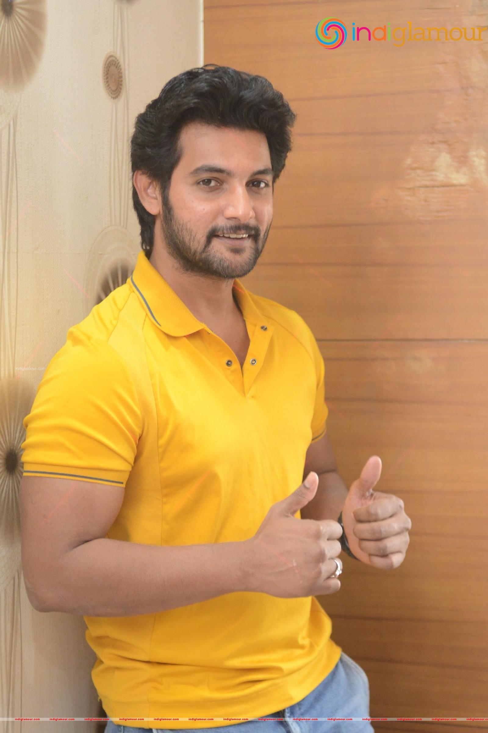 Aadi Actor hd photo