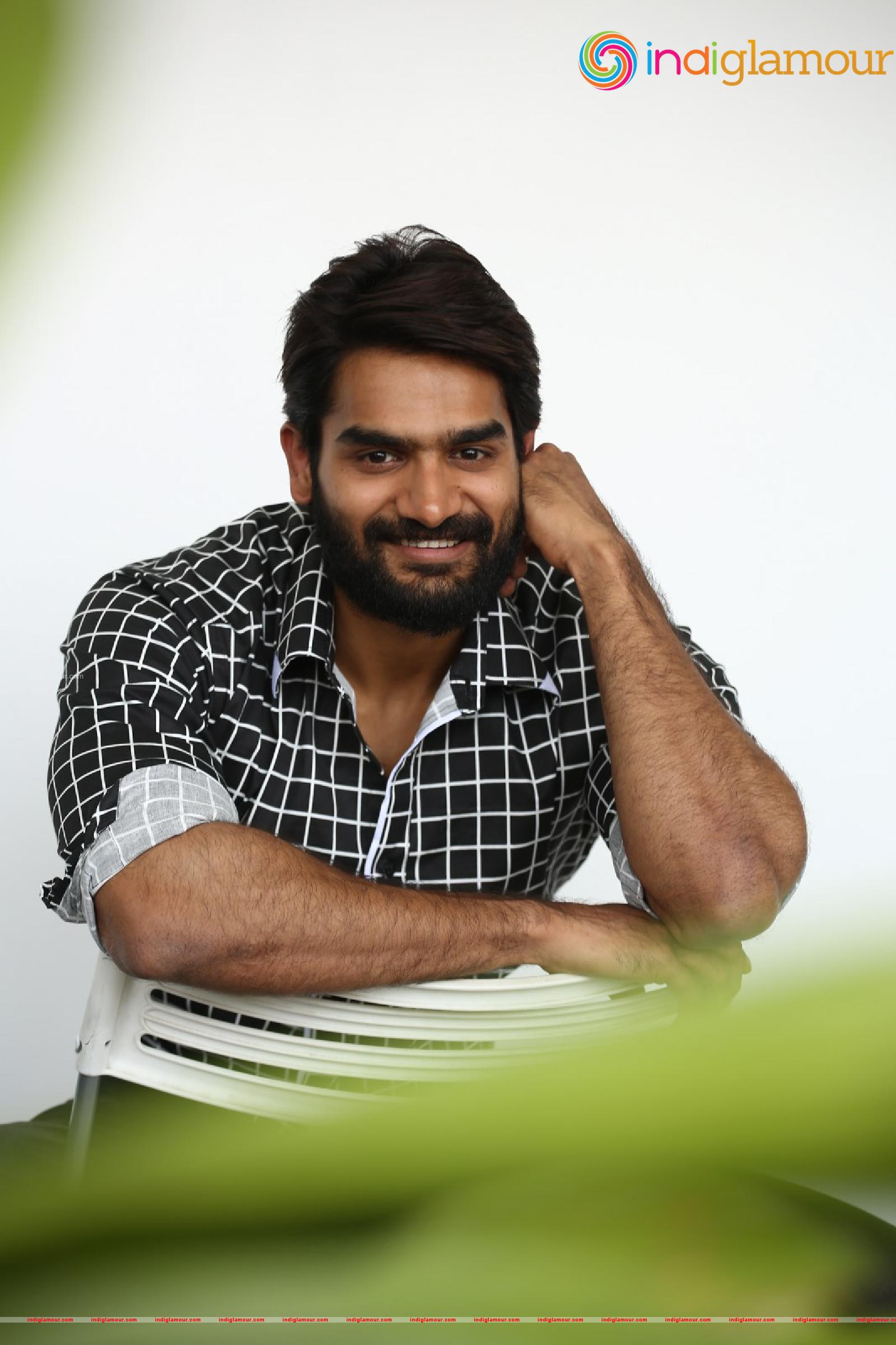 Kartikeya Actor hd photo