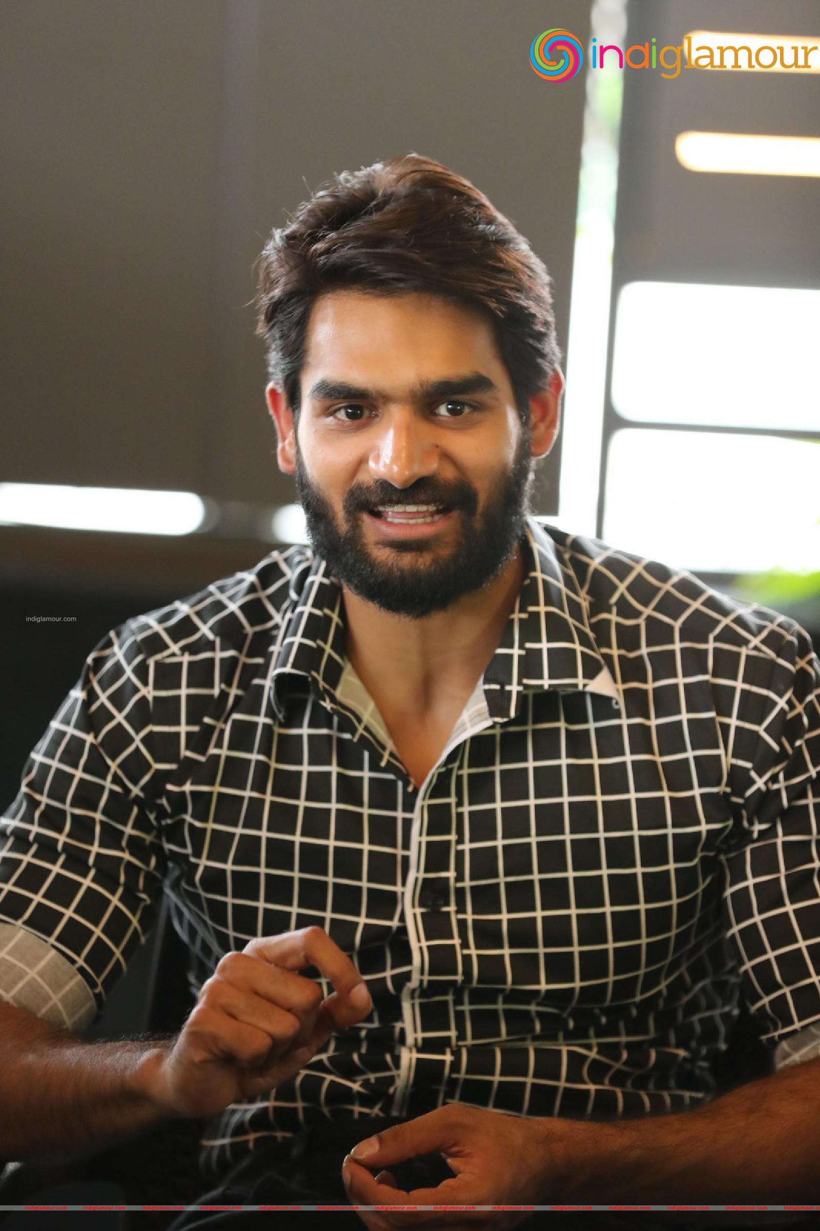 Kartikeya Actor hd photo