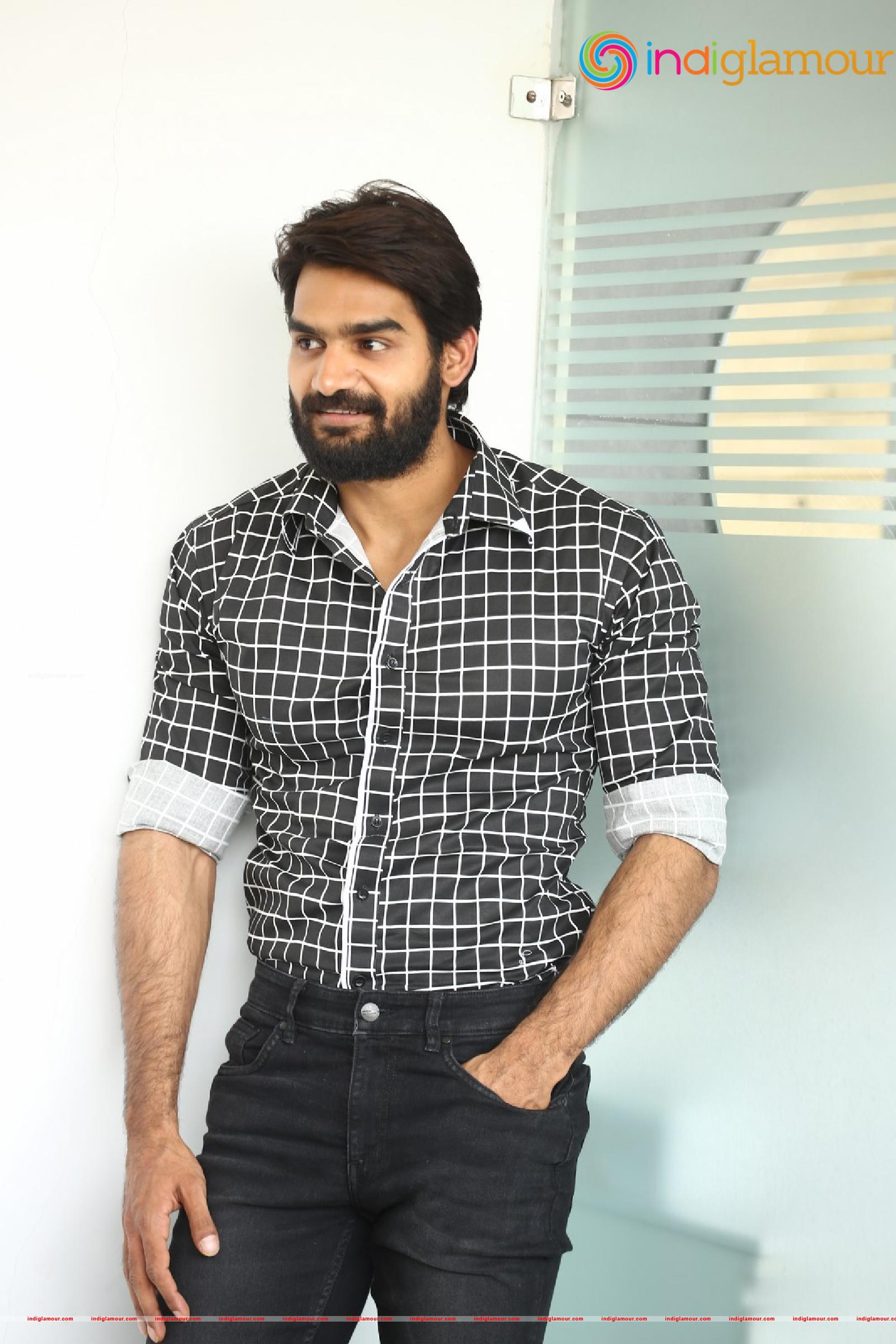 Kartikeya Actor hd photo