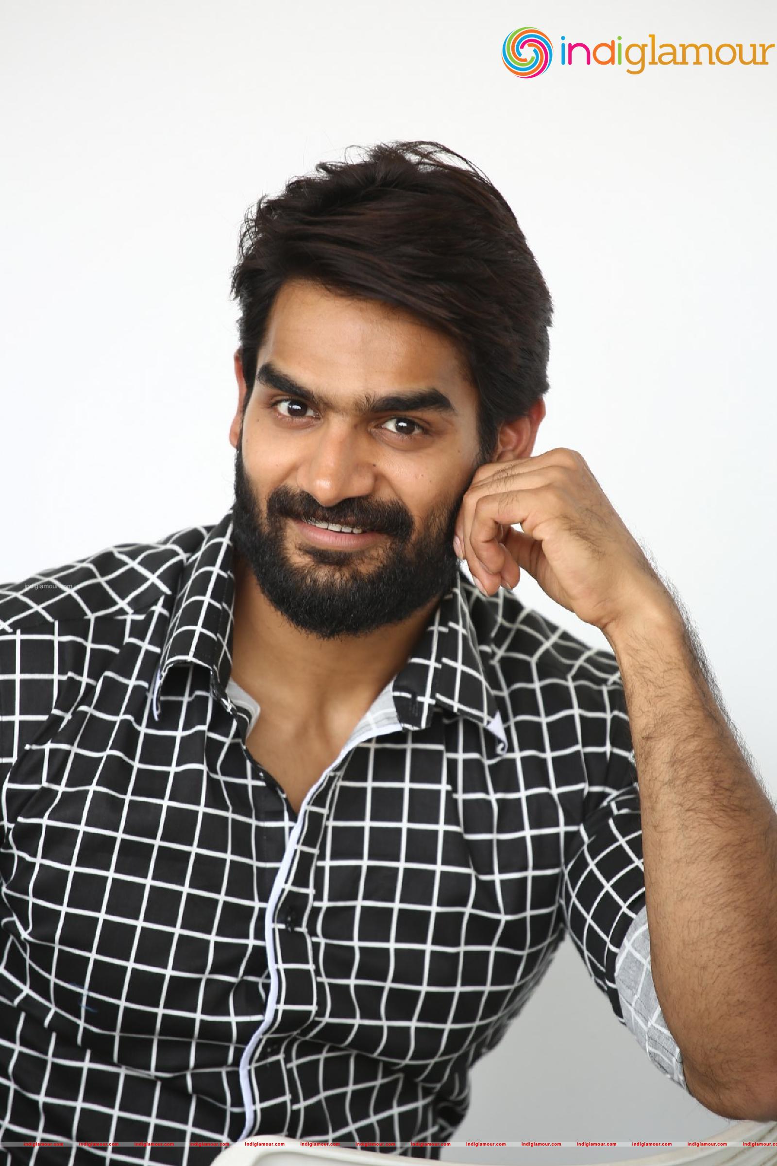 Kartikeya Actor hd photo