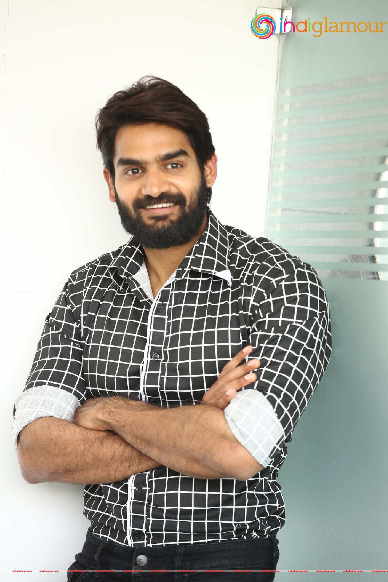 Kartikeya Actor hd photo