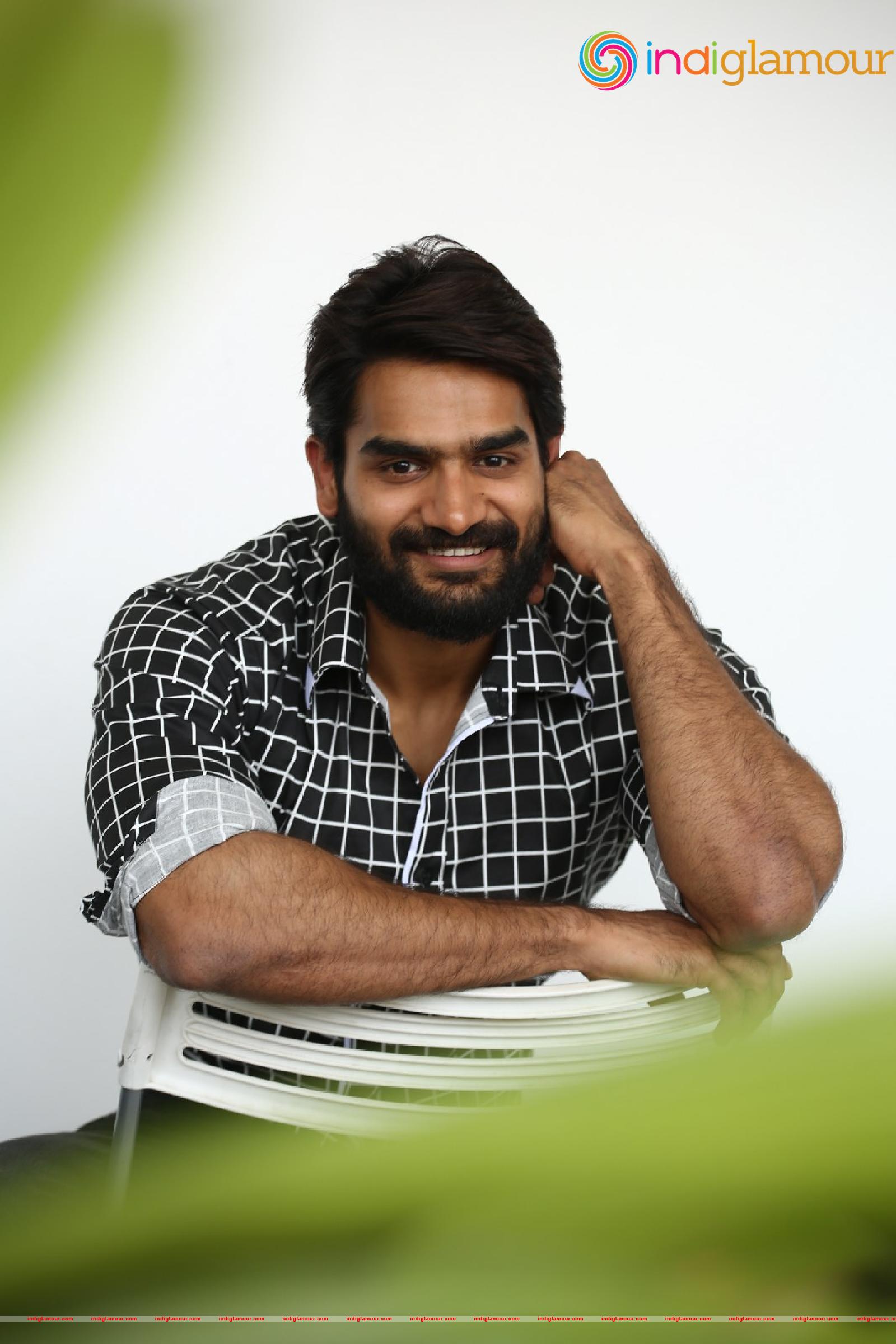 Kartikeya Actor hd photo